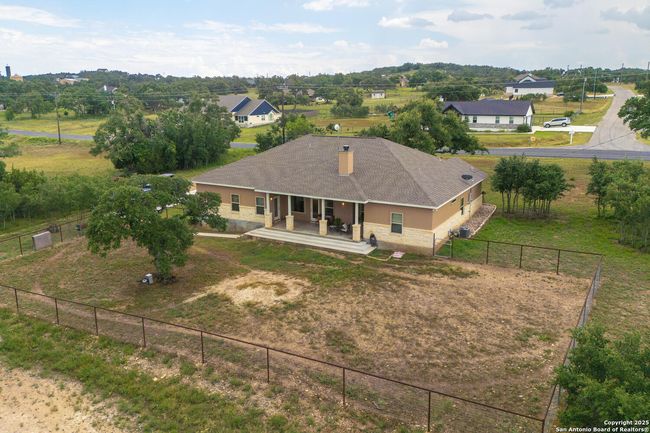 331 John Price, House other with 4 bedrooms, 3 bathrooms and null parking in Blanco TX | Image 20