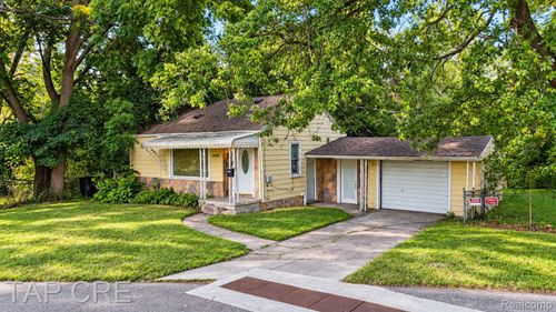 19762 Shiawassee Drive, Detroit, MI, 48219 | Card Image