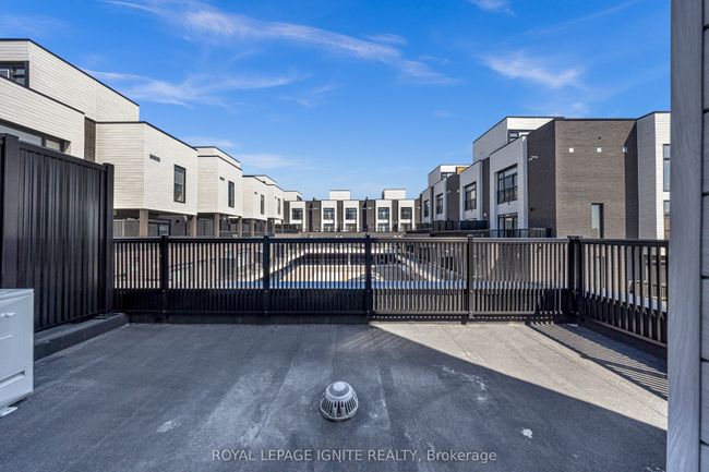 2 - 188 Angus Dr, Condo with 3 bedrooms, 2 bathrooms and null parking in Ajax ON | Image 16