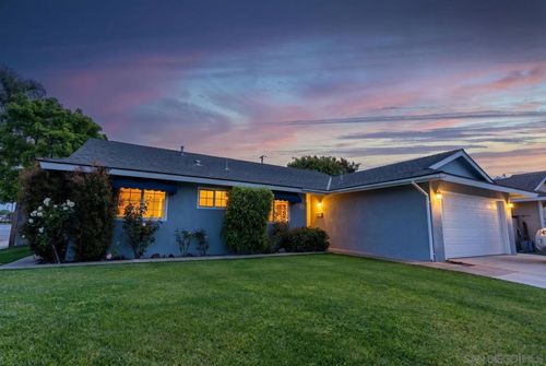 20022 Cove Cir, Huntington Beach, CA, 92646-4700 | Card Image