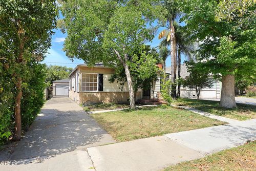 321 S Griffith Park Dr, Burbank, CA, 91506-2403 | Card Image
