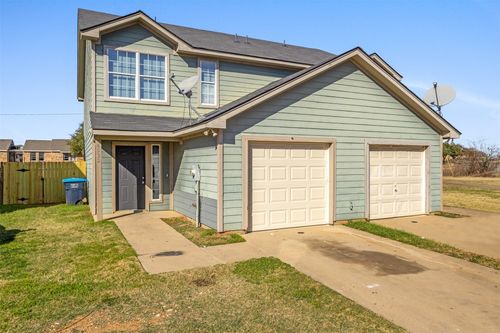 4532 Alamosa St, Fort Worth, TX, 76119-5907 | Card Image