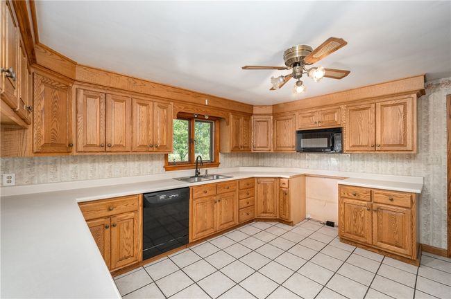 738 Fredonia Rd, House other with 3 bedrooms, 1 bathrooms and 6 parking in Stoneboro PA | Image 25