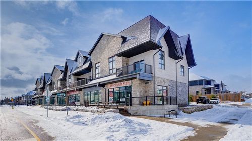 206-255 Woolwich St, Waterloo, ON, N2K0C8 | Card Image