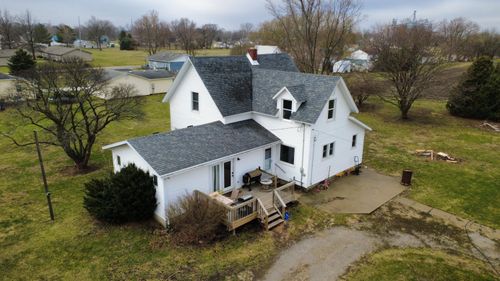 214 N Iroquois St, Goodland, IN, 47948 | Card Image