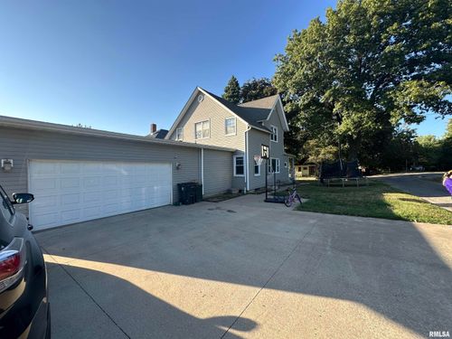362 E Ash St, Canton, IL, 61520-1921 | Card Image