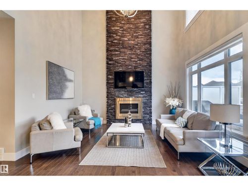 9012 24 Ave Sw, Edmonton, AB, T6X1A6 | Card Image