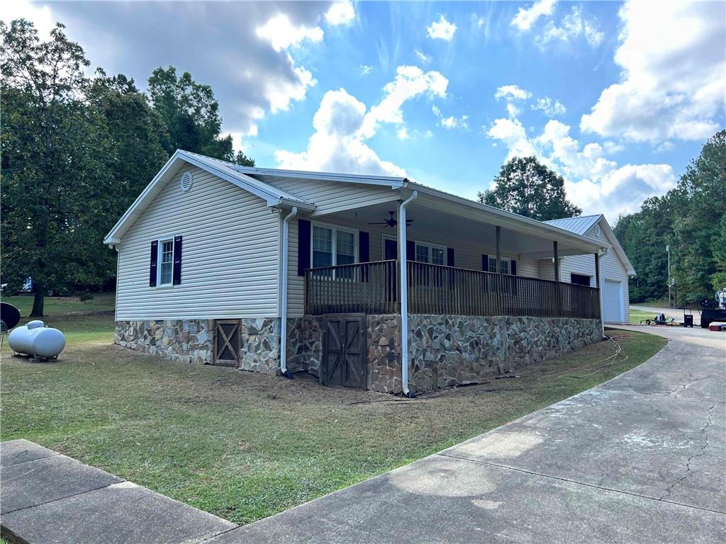 Perry Ln, Buchanan, GA 30113