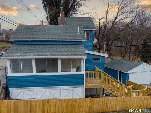 231 Broad St, Norwich, CT, 06360-4542 | Card Image