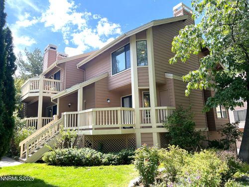 75-2875 Idlewild Dr, Reno, NV, 89509-1174 | Card Image