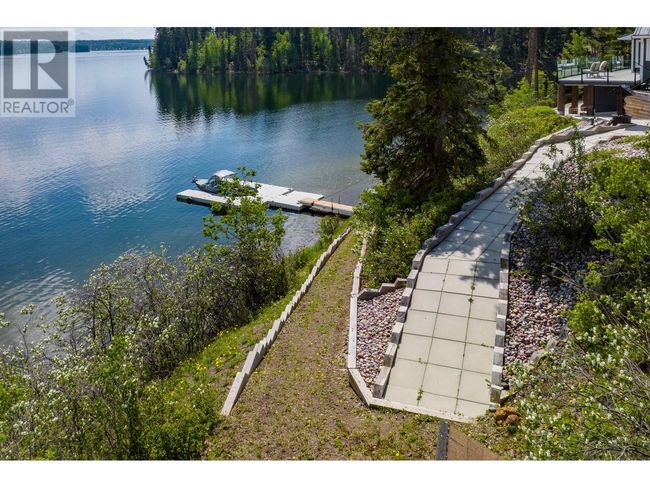 8046 Bridge Lake Rd N, House other with 3 bedrooms, 3 bathrooms and null parking in Lone Butte BC | Image 24