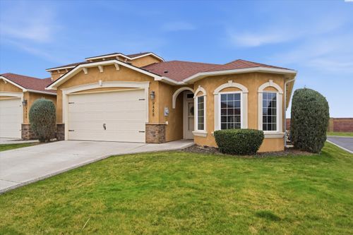 9408 Majestia Ln, Pasco, WA, 99301-5190 | Card Image