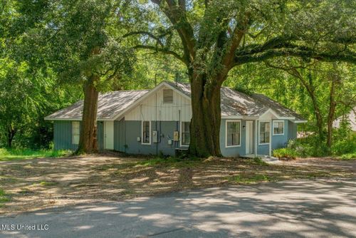 103 East St, Purvis, MS, 39475-4019 | Card Image