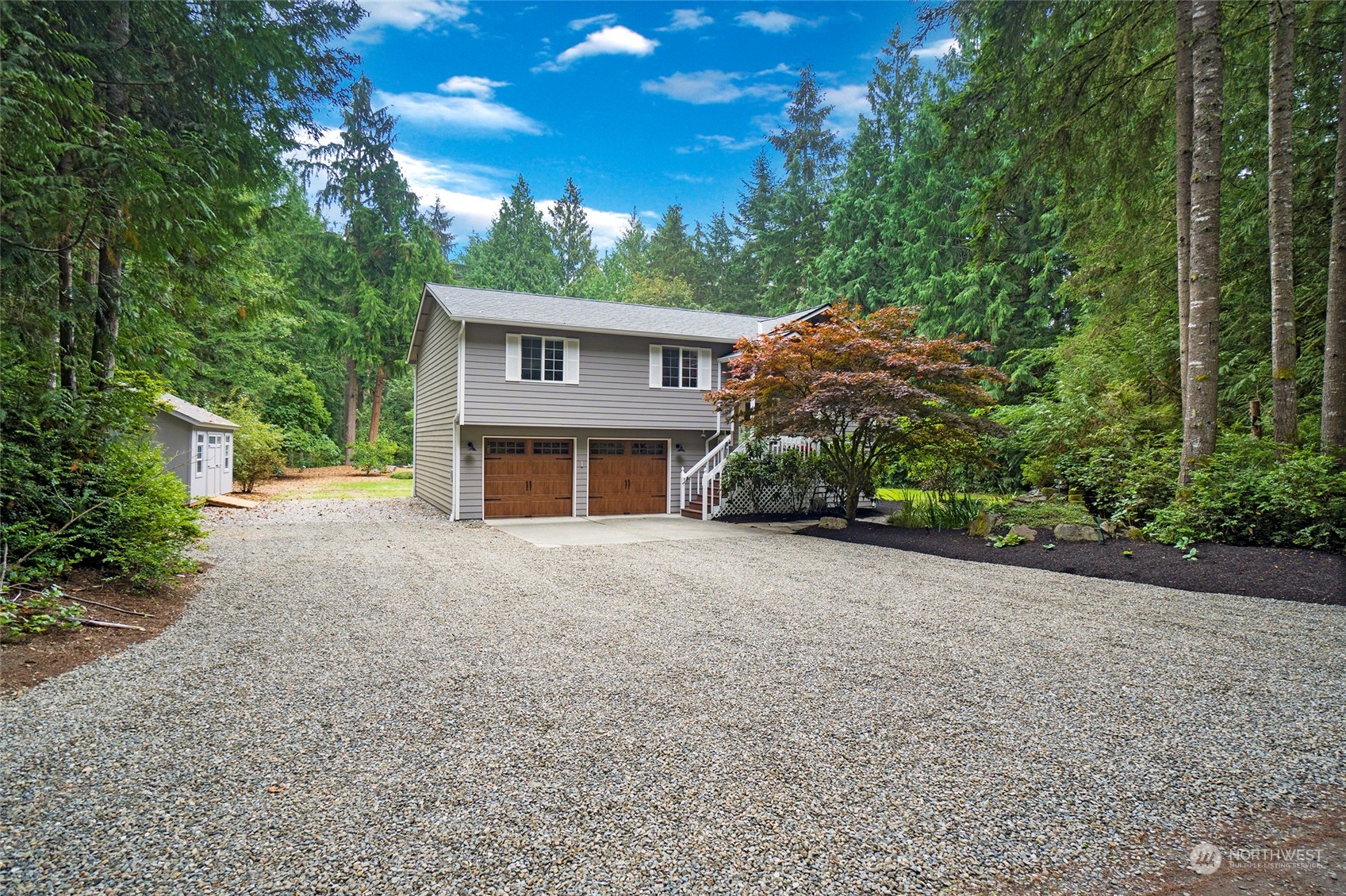Husky Ln, Kingston, WA 98346