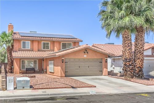 3352 Bridgeport Dr, Las Vegas, NV, 89121-2356 | Card Image