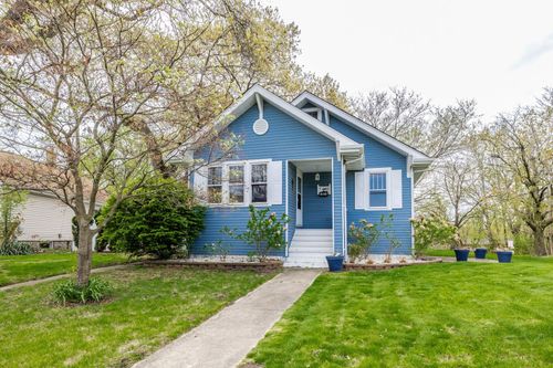 22 W Main St, Glenwood, IL, 60425-1614 | Card Image