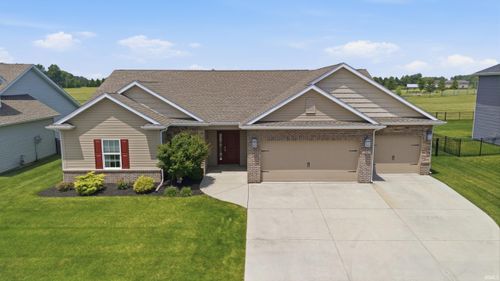 386 W Big Pine Drive, West Lafayette, IN, 47906-9801 | Card Image
