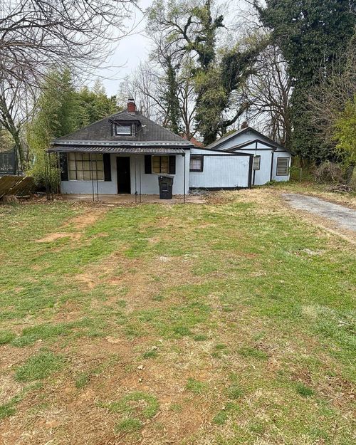 1622 Aspen St Nw, Roanoke, VA, 24017-7002 | Card Image