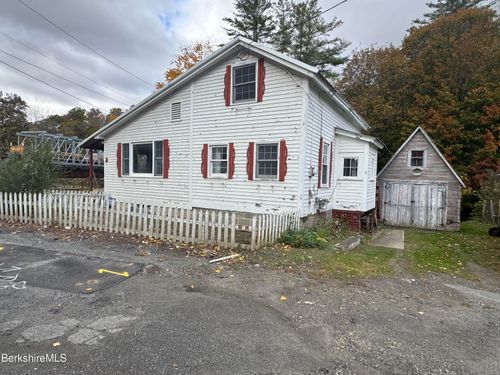 2 S Willow St, Adams, MA, 01220 | Card Image