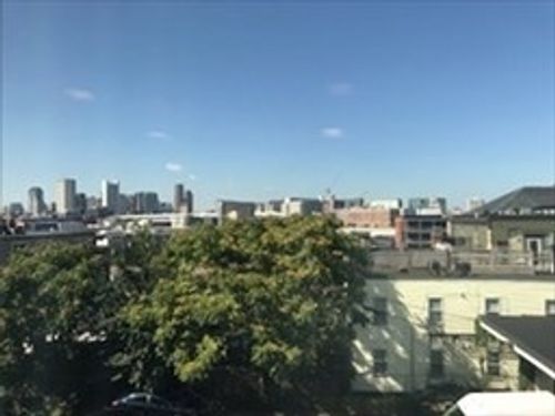 apt-3-428 E 3rd St, Boston, MA, 02127-2166 | Card Image
