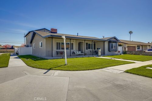 824 S Dune St, Anaheim, CA, 92806 | Card Image