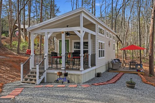 18 Whitetail Cove Dr, Franklin, NC, 28734-2956 | Card Image