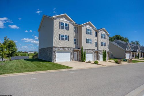 120 Red Oak Lane, Morgantown, WV, 26501 | Card Image