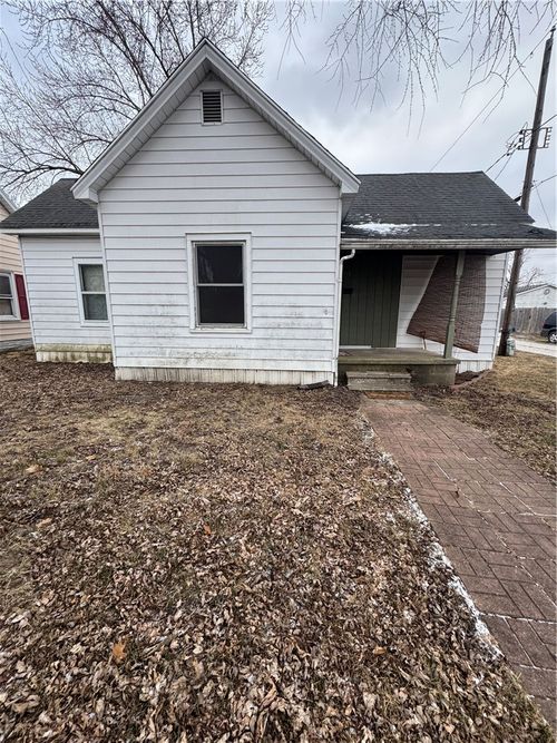 715 E Jefferson Avenue, Chrisman, IL, 61924 | Card Image