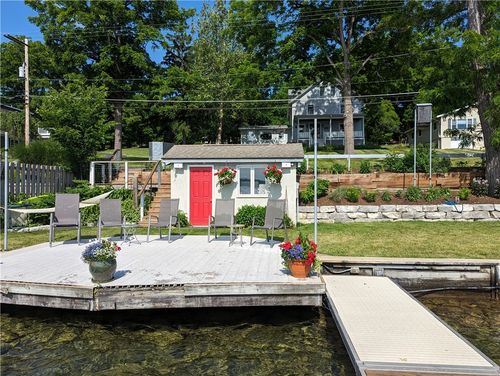 4140 County Road 16, Canandaigua, NY, 14424-8351 | Card Image