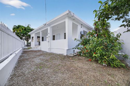 SOLAR 48 Bo Carenero, GUANICA, PR, 00653 | Card Image
