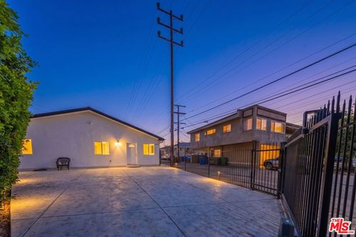 5837 N Cartwright Avenue, North Hollywood, CA, 91601 | Card Image