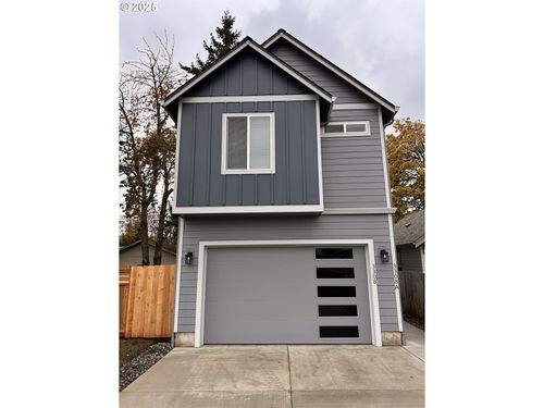 3308 Q St, Vancouver, WA, 98663-2524 | Card Image