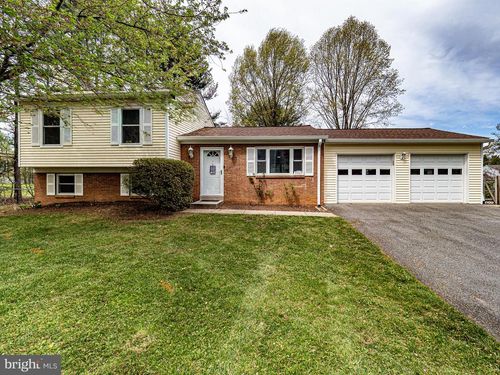 13517 Winterspoon Ln, GERMANTOWN, MD, 20874-1036 | Card Image