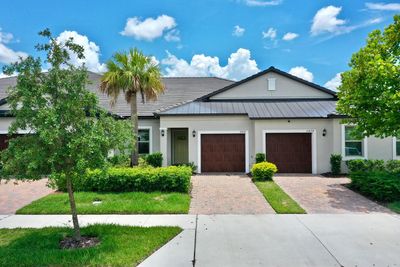 10480 Echo Dock Loop, House other with 2 bedrooms, 2 bathrooms and null parking in San Antonio FL | Image 2