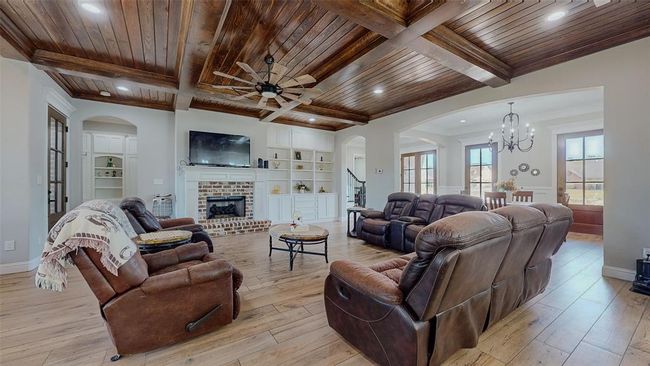 205 Talpa Trl, House other with 5 bedrooms, 4 bathrooms and 3 parking in Lumberton TX | Image 5