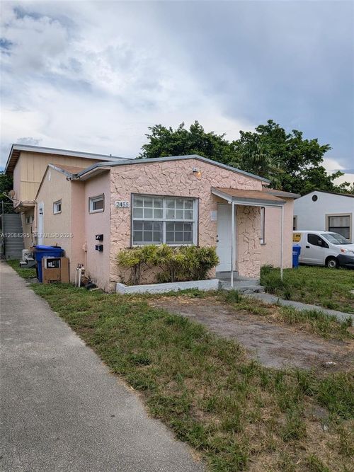 1-2455 Fillmore St, Hollywood, FL, 33020-4305 | Card Image