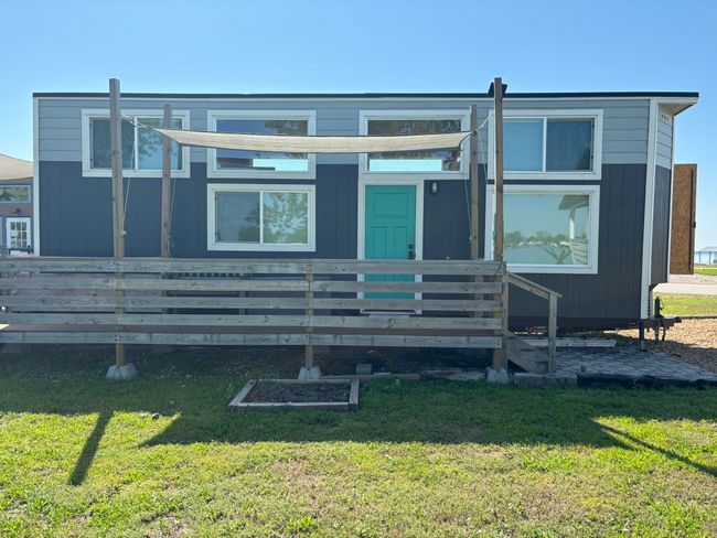 Back of house featuring a lawn | Image 6