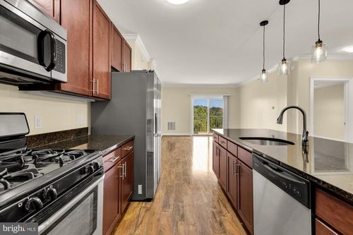507-6301 Edsall Rd, ALEXANDRIA, VA, 22312-2686 | Card Image
