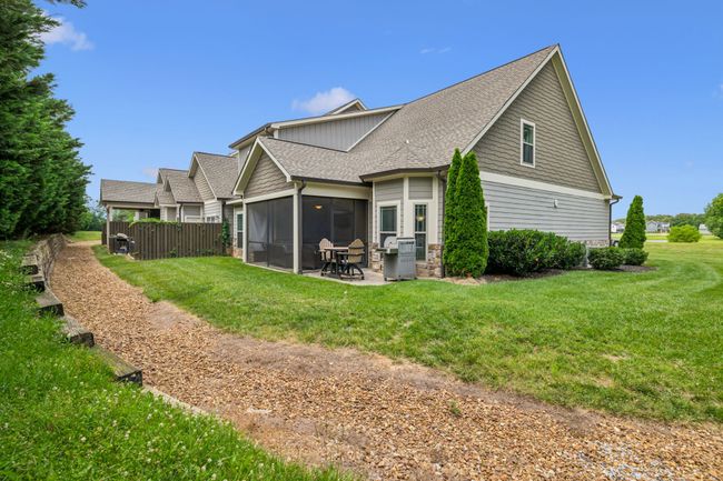146 Island Way, Townhouse with 4 bedrooms, 3 bathrooms and 2 parking in Winchester TN | Image 37