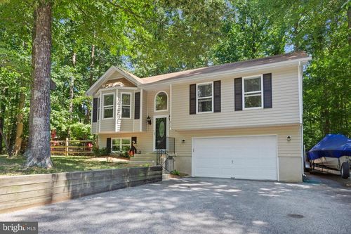513 Chisholm Trl, LUSBY, MD, 20657-3423 | Card Image