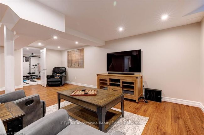 1374 Cobbler Lane, House other with 4 bedrooms, 3 bathrooms and 4 parking in Oakville ON | Image 27