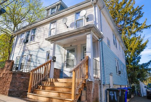 41-39-41 Suncrest Rd, Boston, MA, 02136-6311 | Card Image