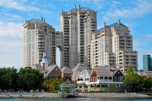1908-2285 Lake Shore Blvd W, Etobicoke, ON, M8V3X9 | Card Image