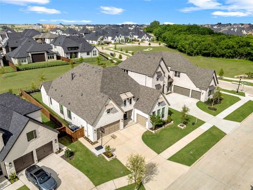 14736 Gerbera Daisy Rd, Frisco, TX, 75035-1988 | Card Image