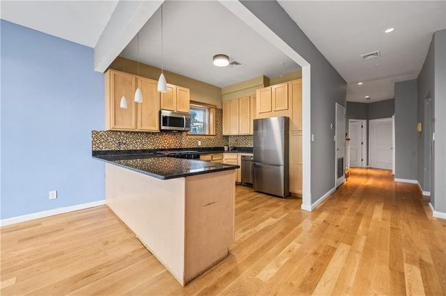 APT-4L - 1515 W 4 Th St, Condo with 3 bedrooms, 2 bathrooms and null parking in Brooklyn NY | Image 4