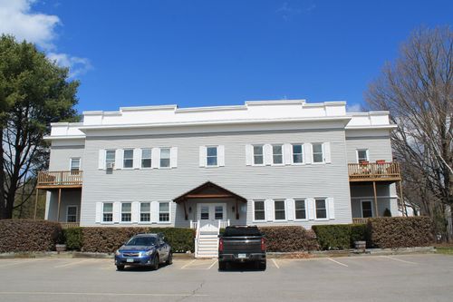 unit-2-38 Church Street, Lincoln, NH, 03251 | Card Image