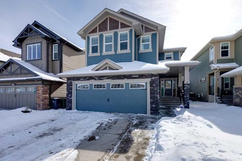 282 Mountainview Dr, Okotoks, AB, T1S0N1 | Card Image