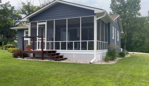 36154 N Silver Lake Rd, Battle Lake, MN, 56515-9115 | Card Image
