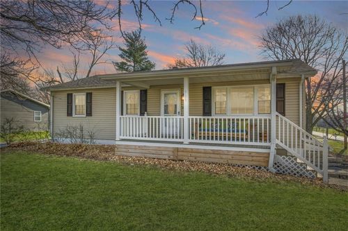 509 S Olive St, Gallatin, MO, 64640-9463 | Card Image