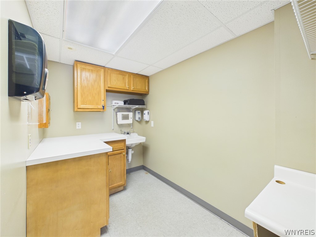 Commercial Lease in Warsaw 3
